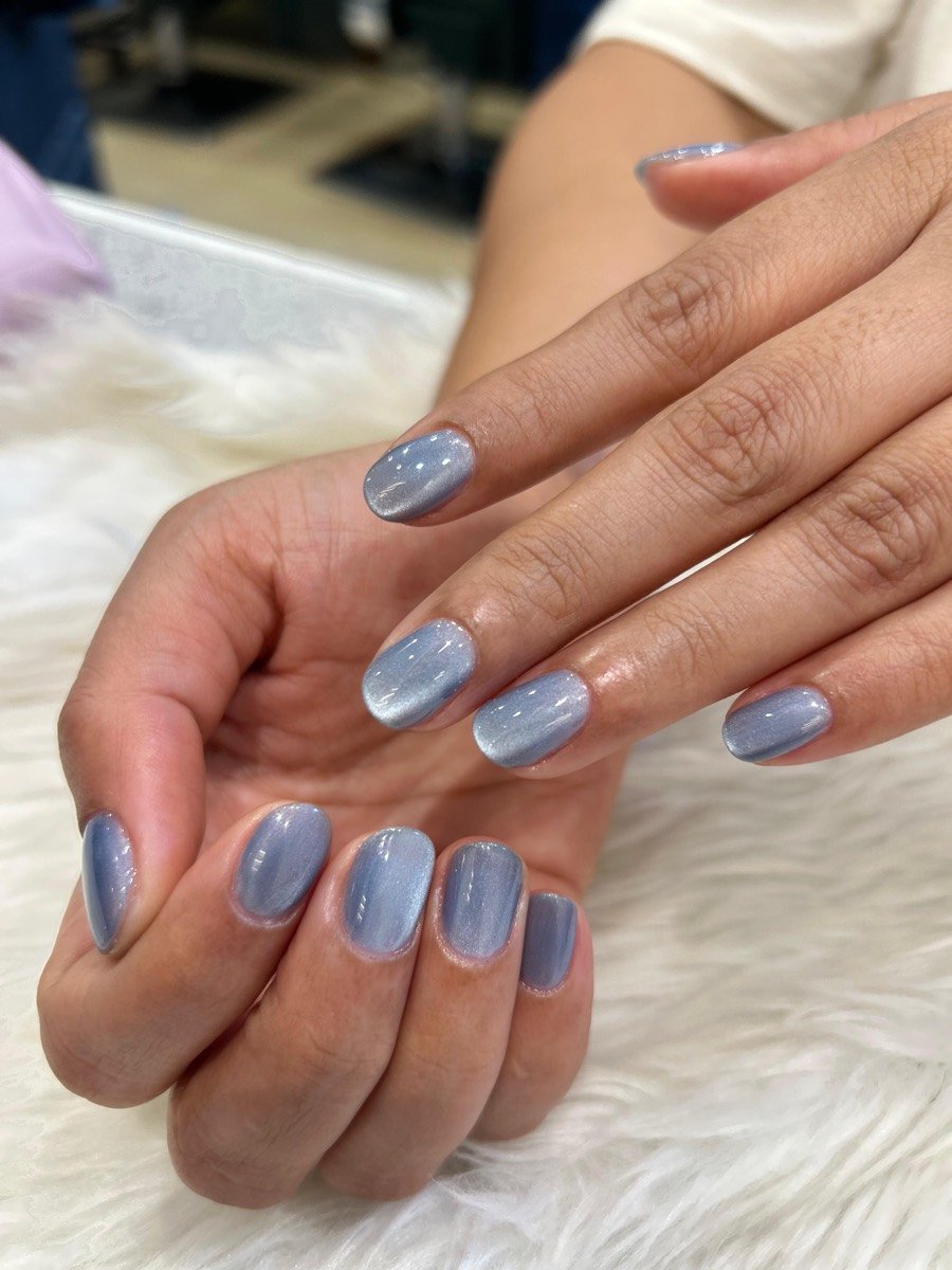 Shimmery blue-grey nail art